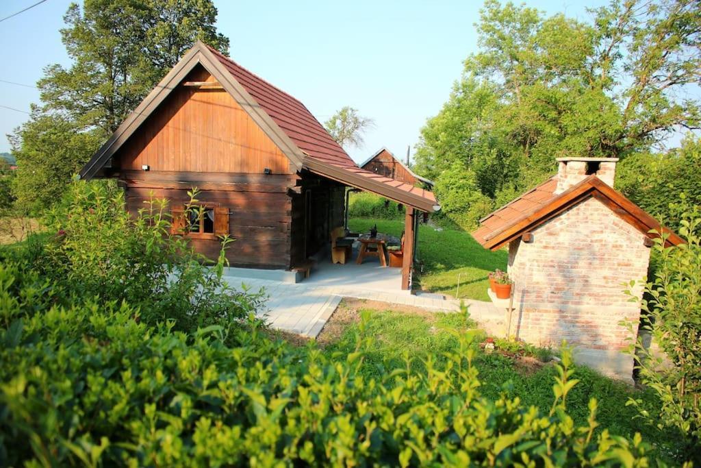 Holiday Home The Hive Slunj Exterior photo